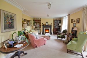 Sitting Room- click for photo gallery